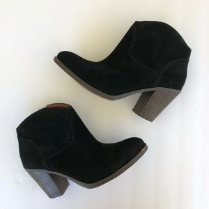 LUCKY BRAND | LEATHER & SUEDE ANKLE BOOTS